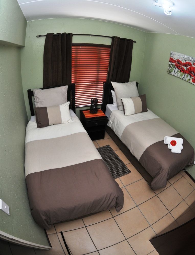 Summer Garden Guest House Benoni Exterior photo