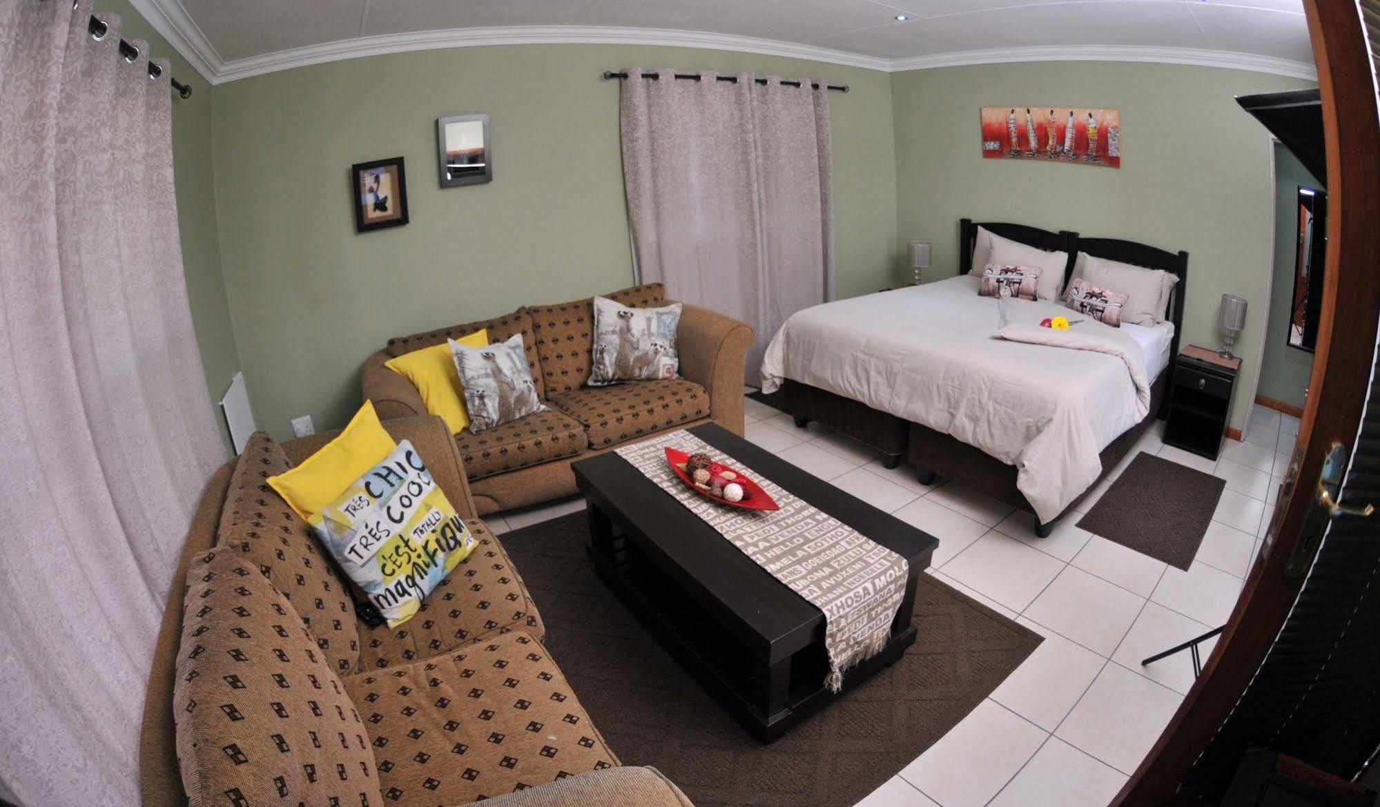 Summer Garden Guest House Benoni Exterior photo